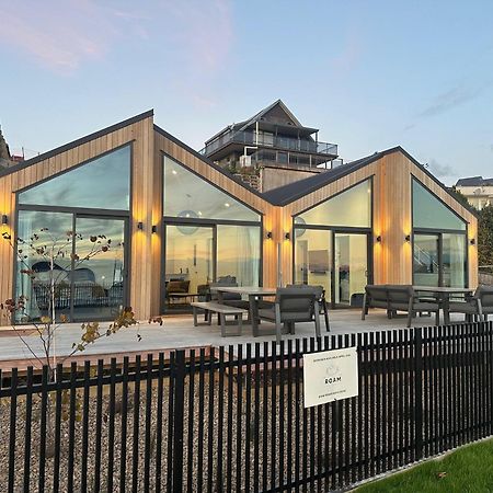 Brand New Lake Front Homes Spa Pool Taupo Exterior photo